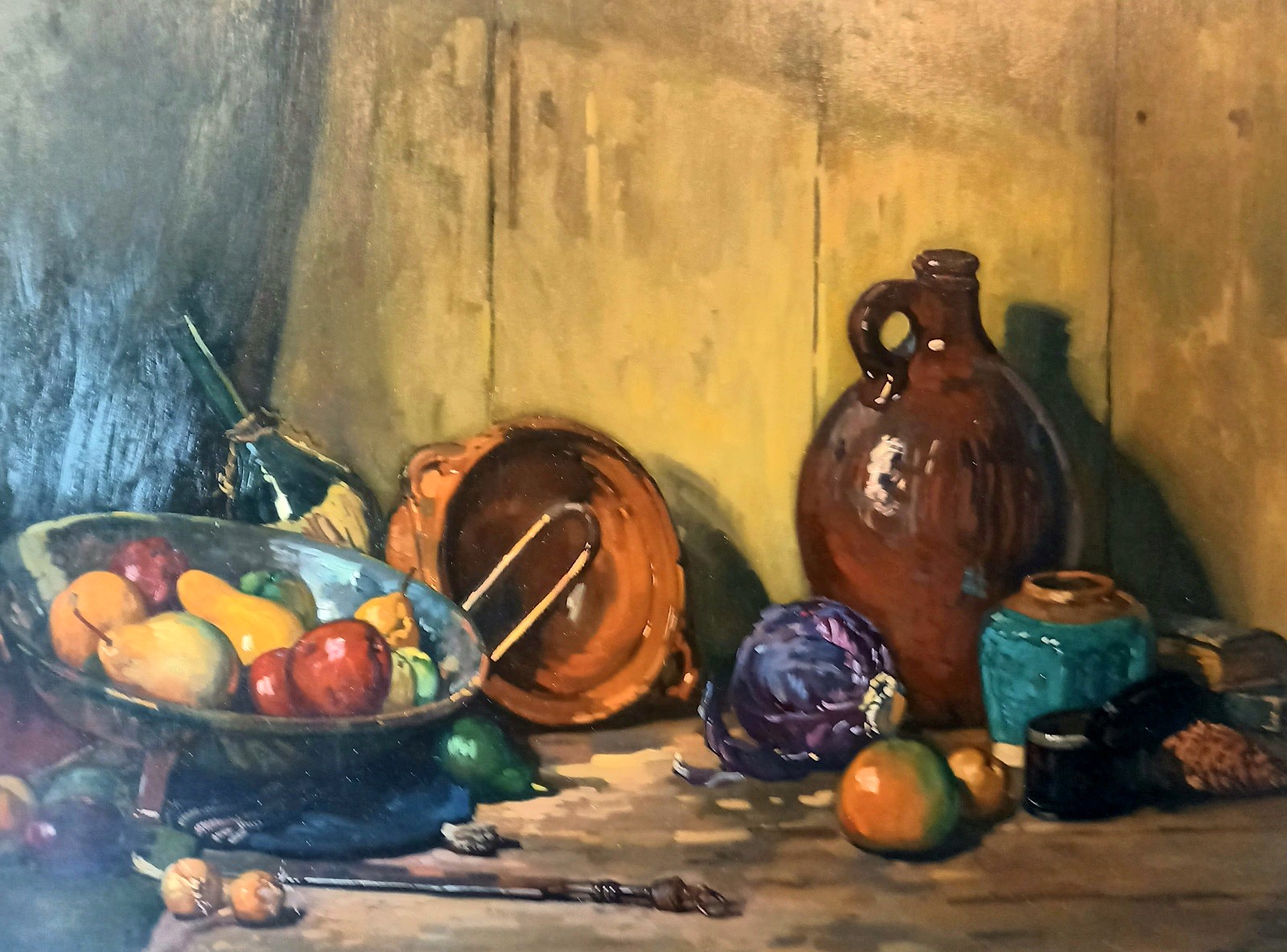 Nature morte avec pot en pierre.